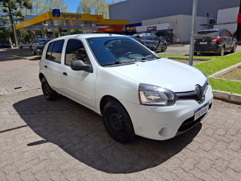 clio  2014 caxias do sul
