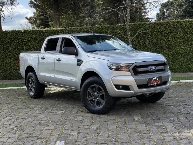 ranger 2.2 xls 4x4 cd 16v diesel 4p automatico 2018 farroupilha