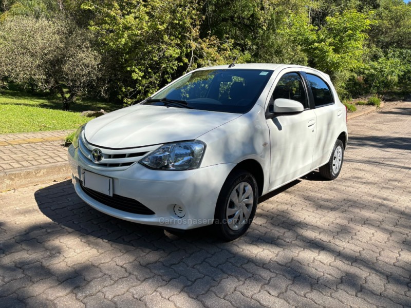 etios 1.5 xs 16v flex 4p manual 2017 nova petropolis