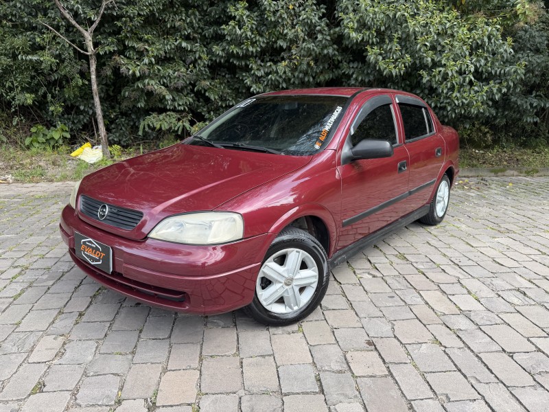 astra 1.8 mpfi gl sedan 8v gasolina 4p manual 2000 caxias do sul