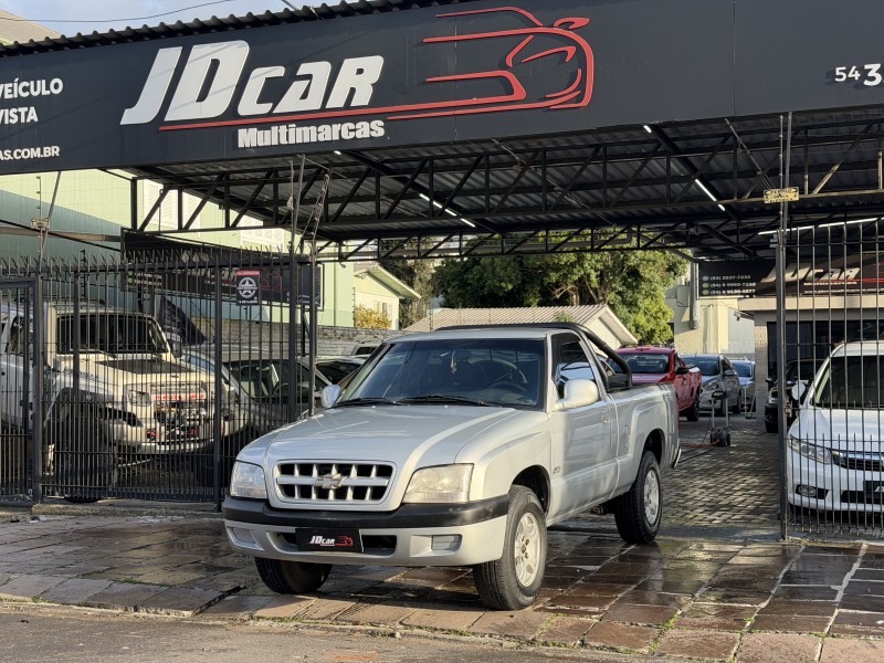s10 2.4 mpfi std 4x2 cs 8v gasolina 2p manual 2002 caxias do sul
