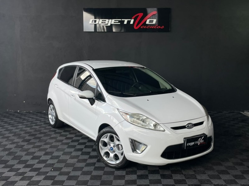 fiesta 1.6 se hatch 16v flex 4p manual 2012 caxias do sul