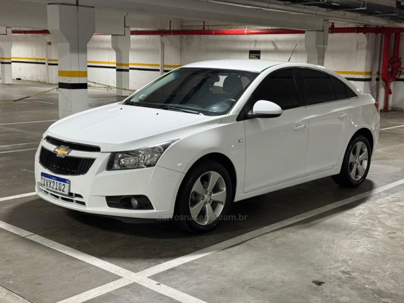cruze 1.8 lt 16v flex 4p automatico 2014 caxias do sul