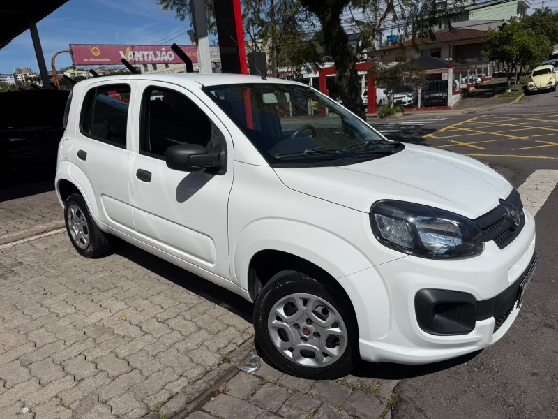 uno 1.0 evo attractive 8v flex 4p manual 2020 caxias do sul