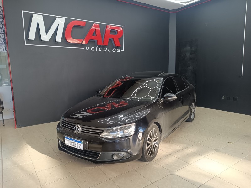 jetta 2.0 tsi dsg highline 200cv gasolina 4p automatico 2012 flores da cunha