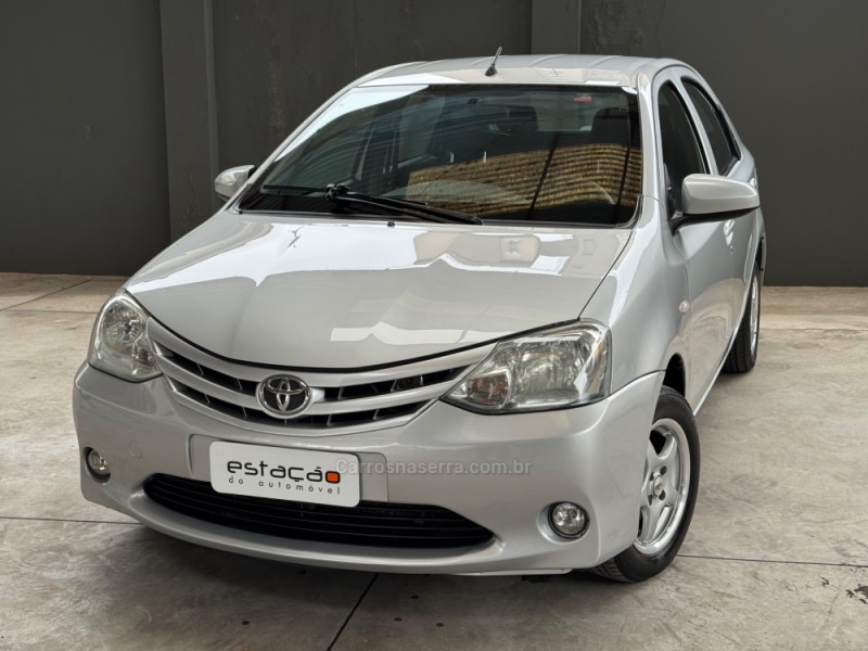 etios 1.5 x sedan 16v flex 4p manual 2015 novo hamburgo