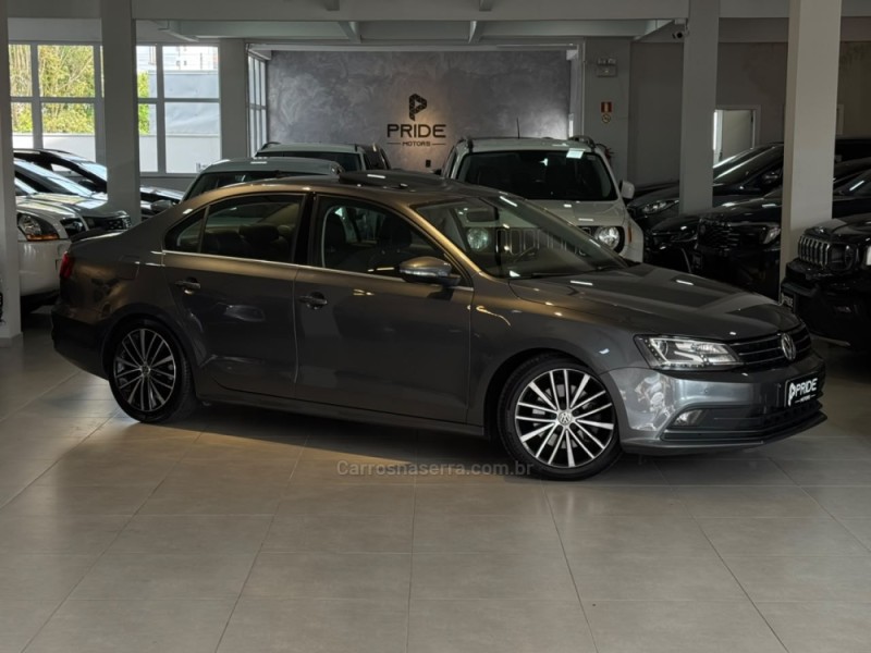 jetta 2.0 tsi highline 211cv gasolina 4p dsg 2018 caxias do sul