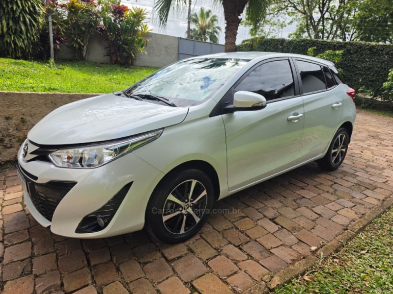 yaris 1.5 xs connect 16v flex 4p automatico 2021 arroio do meio