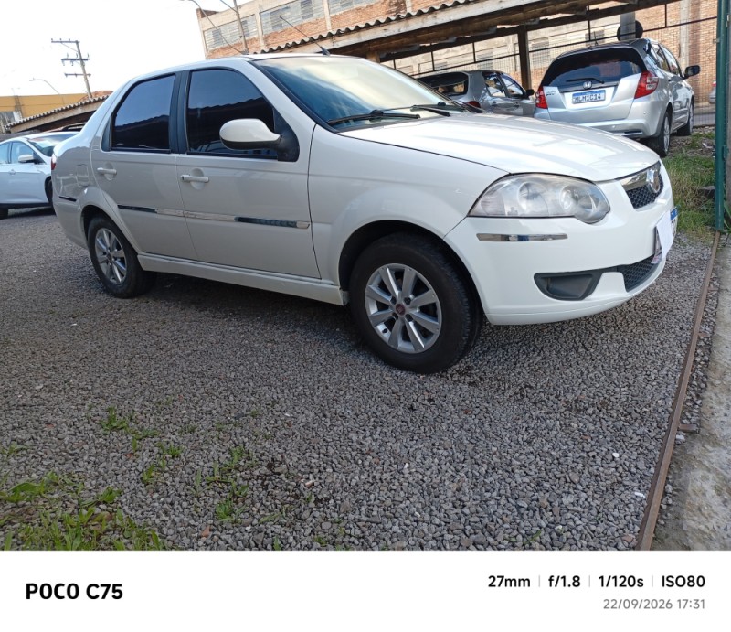 siena 1.4 mpi 8v flex 4p tetrafuel 2012 caxias do sul