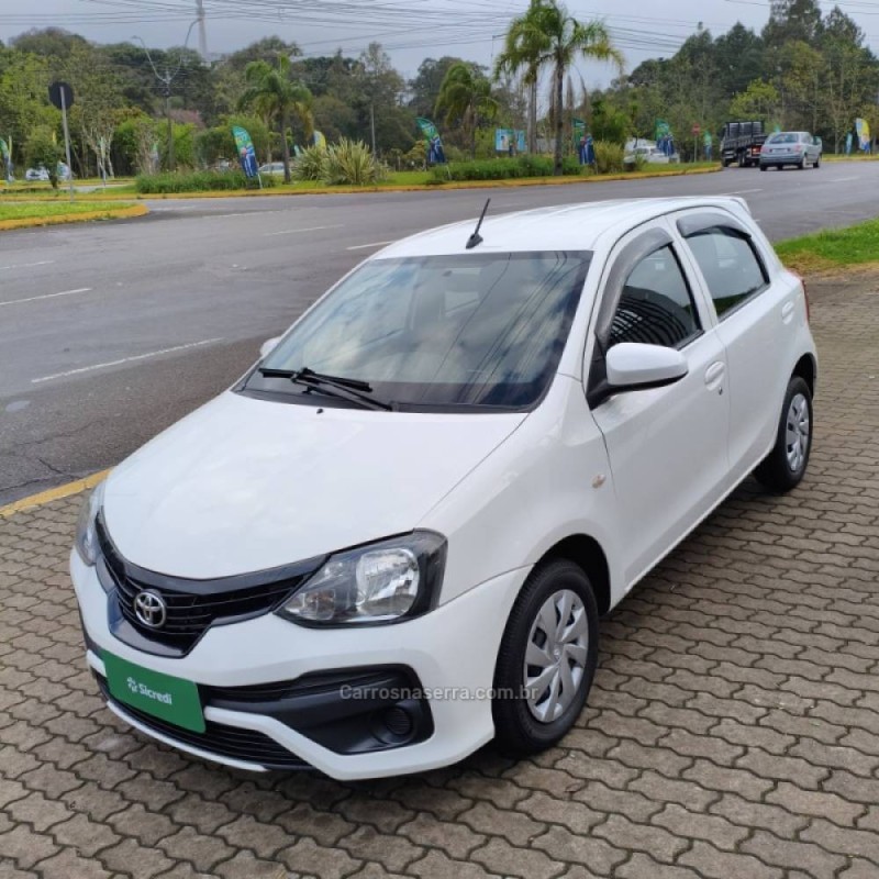 etios 1.3 x 16v flex 4p manual 2020 caxias do sul