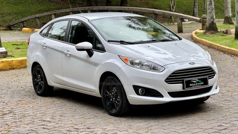 FIESTA 1.6 SE SEDAN 16V FLEX 4P AUTOMÁTICO