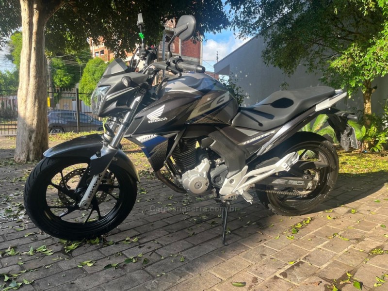 CB 250F TWISTER CBS