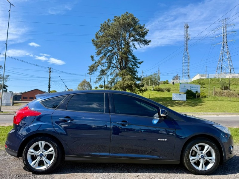 focus 1.6 s 16v flex 4p manual 2015 farroupilha