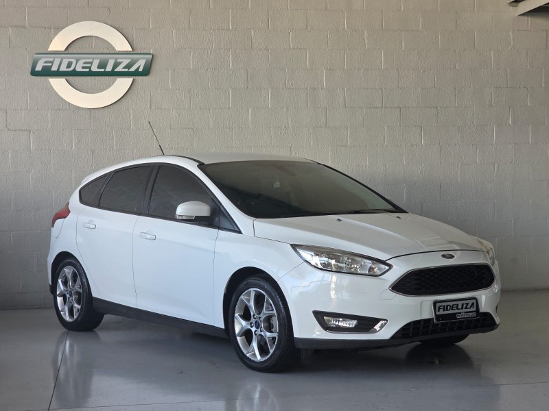 focus 1.6 se 16v flex 4p automatico 2016 farroupilha