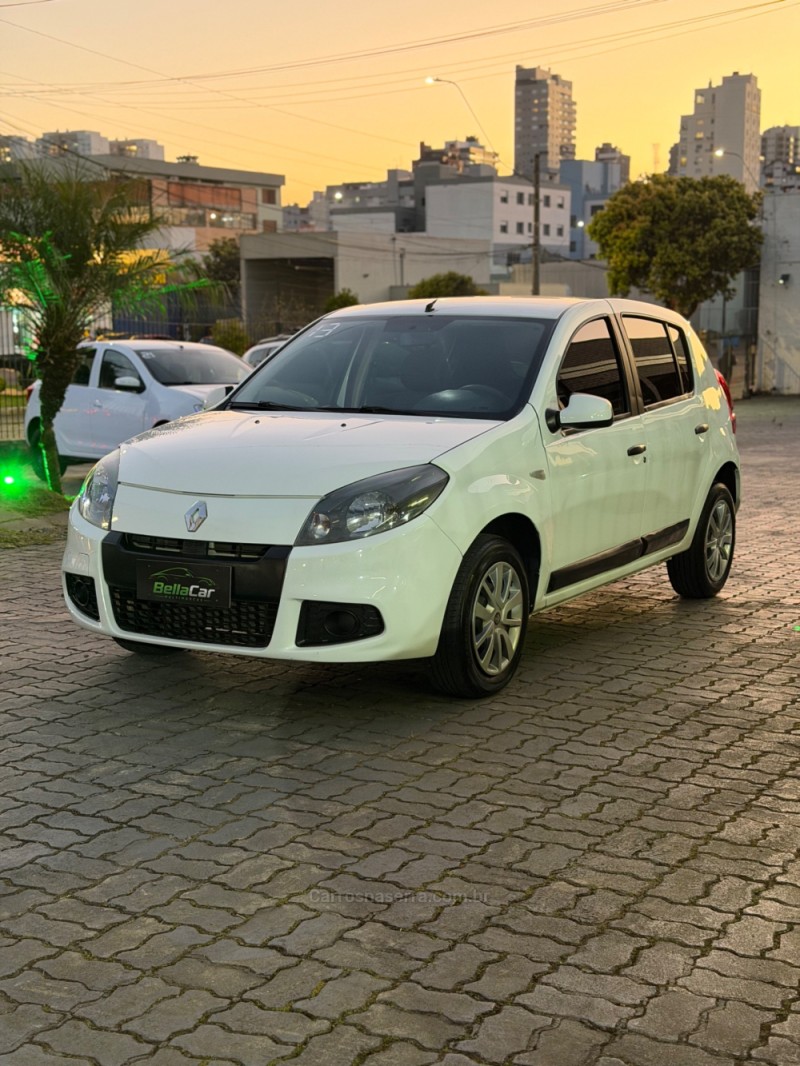 sandero 1.6 expression 16v flex 4p manual 2013 caxias do sul