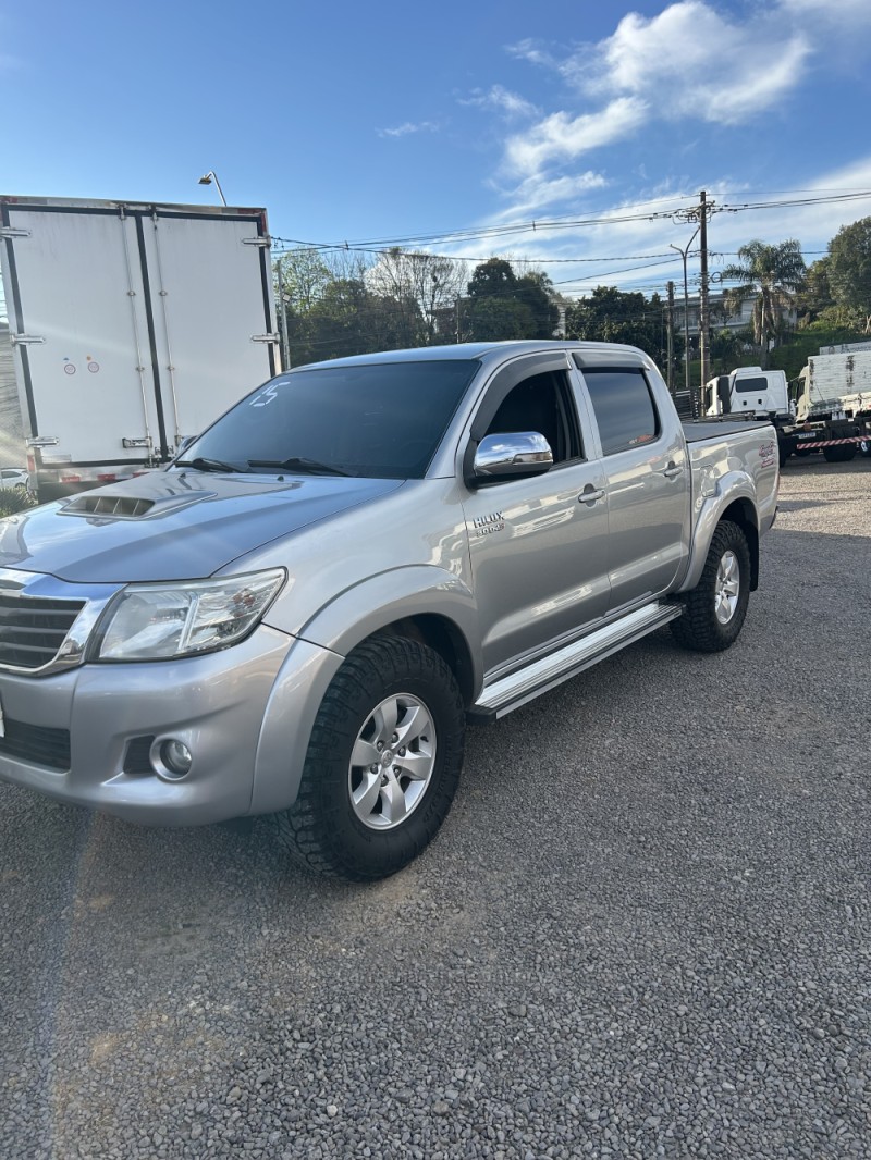 hilux 3.0 srv 4x4 cd 16v turbo intercooler diesel 4p automatico 2015 caxias do sul