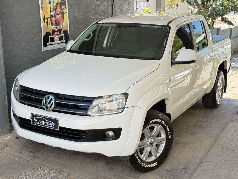 amarok 2.0 trendline 4x4 cd 16v turbo intercooler diesel 4p manual 2012 farroupilha