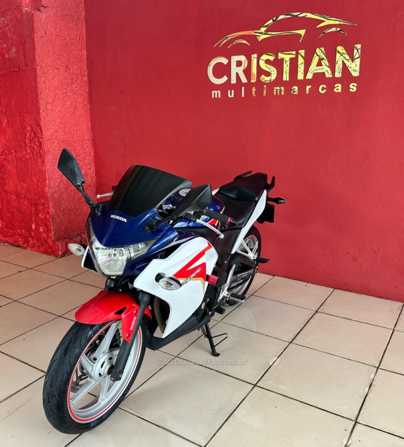 cbr 250r  2012 caxias do sul