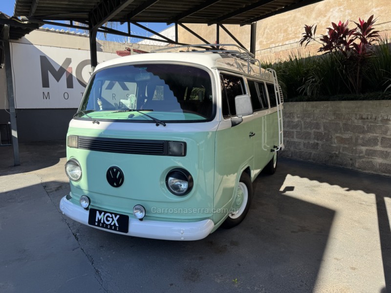 kombi 1.6 mi std lotacao 8v gasolina 3p manual 2004 porto alegre