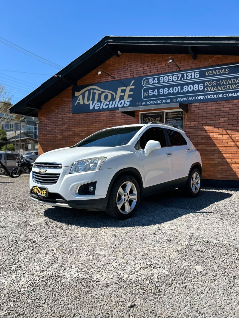 tracker 1.8 mpfi ltz 4x2 16v flex 4p automatico 2015 canela
