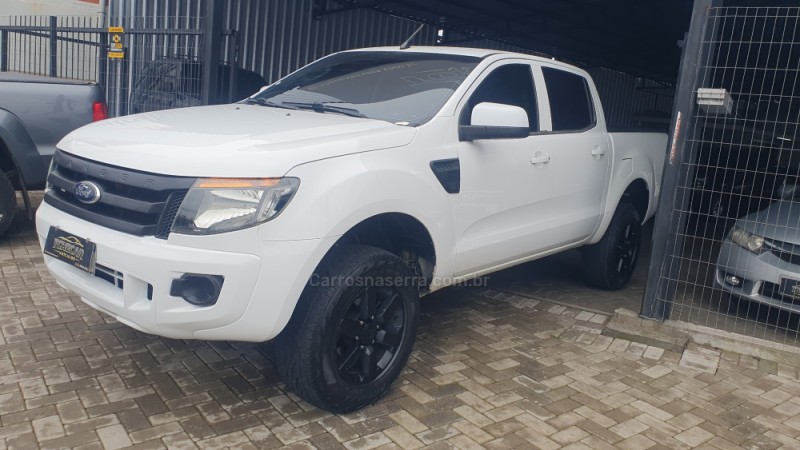 ranger 2.3 xls 16v 4x2 cd gasolina 4p manual 2013 caxias do sul
