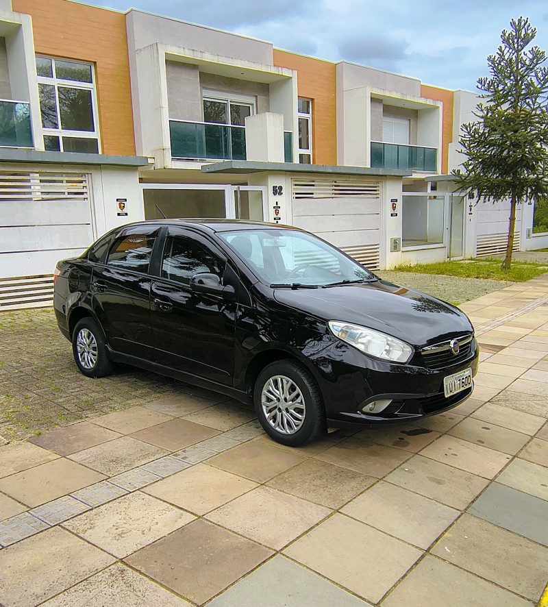 grand siena 1.4 mpi attractive 8v flex 4p manual 2013 farroupilha
