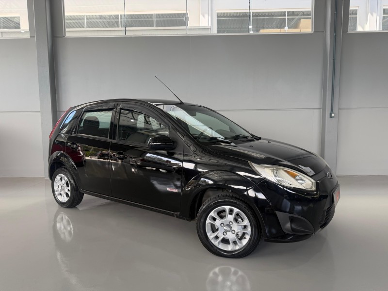 fiesta 1.6 mpi class hatch 8v flex 4p manual 2011 carlos barbosa