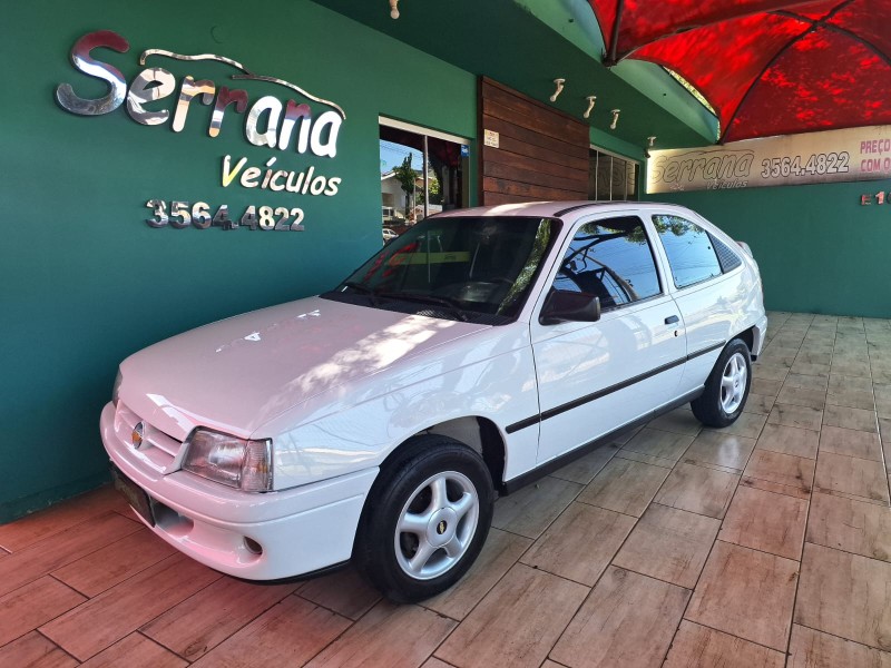 kadett 1.8 efi gls 8v gasolina 2p manual 1998 dois irmaos