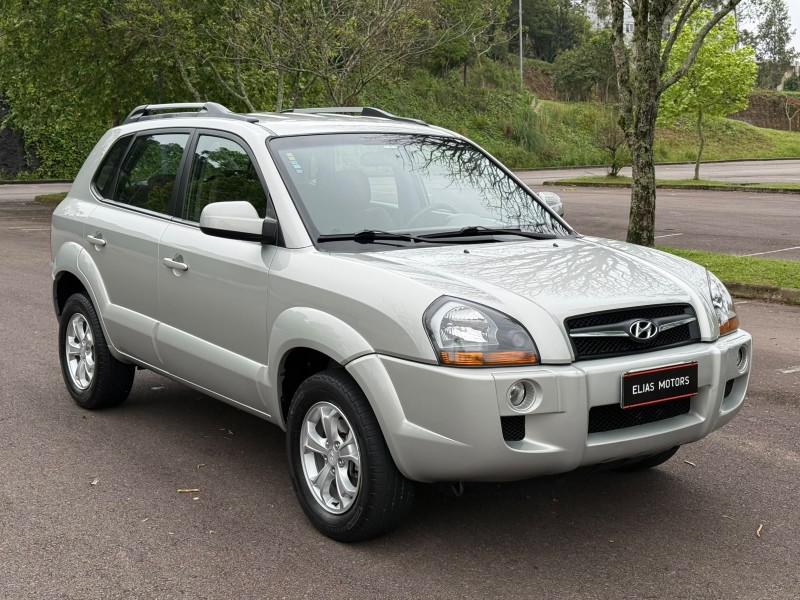 tucson 2.0 mpfi gls base 16v 143cv 2wd flex 4p automatico 2013 bento goncalves