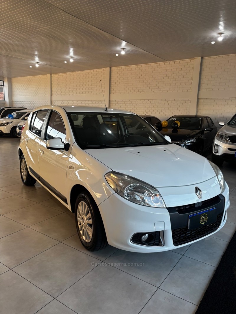 sandero 1.6 privilege 8v flex 4p manual 2012 passo fundo