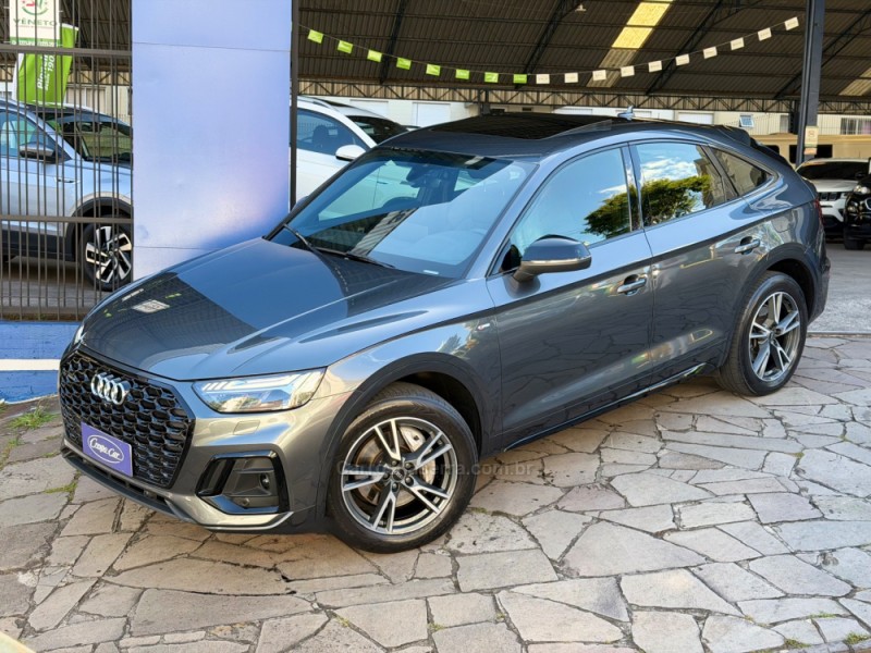 q5 2.0 55 tfsi phev sportback performance black quattro hibrido 4p automatico 2023 caxias do sul