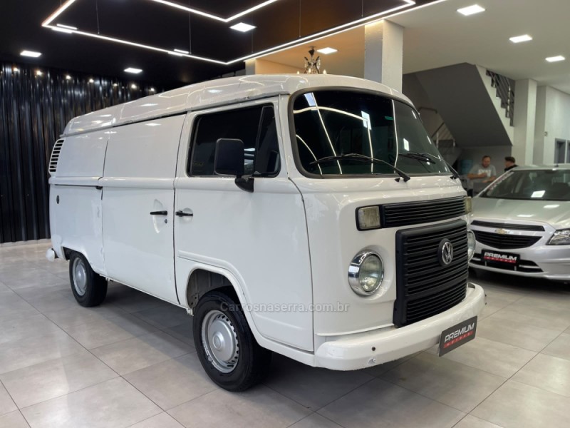 kombi 1.4 mi furgao 8v flex 3p manual 2011 dois irmaos