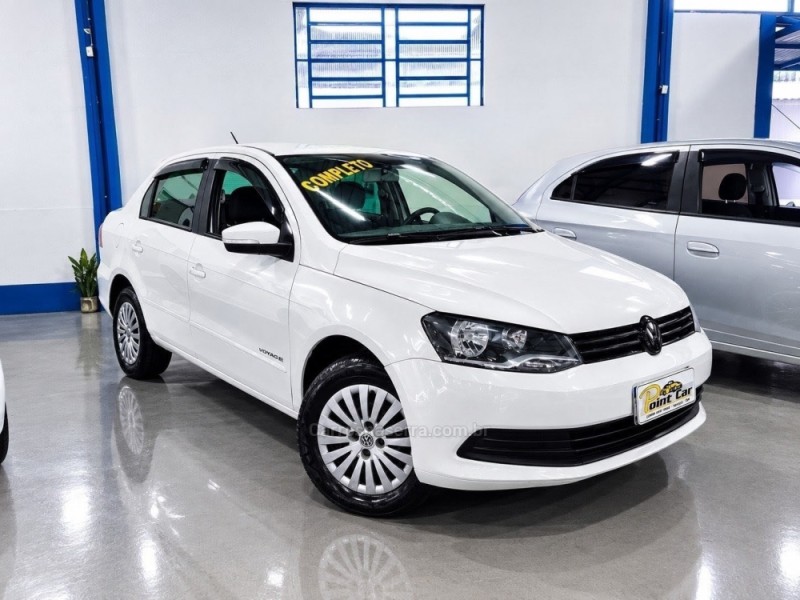 VOYAGE 1.6 MI COMFORTLINE 8V FLEX 4P MANUAL