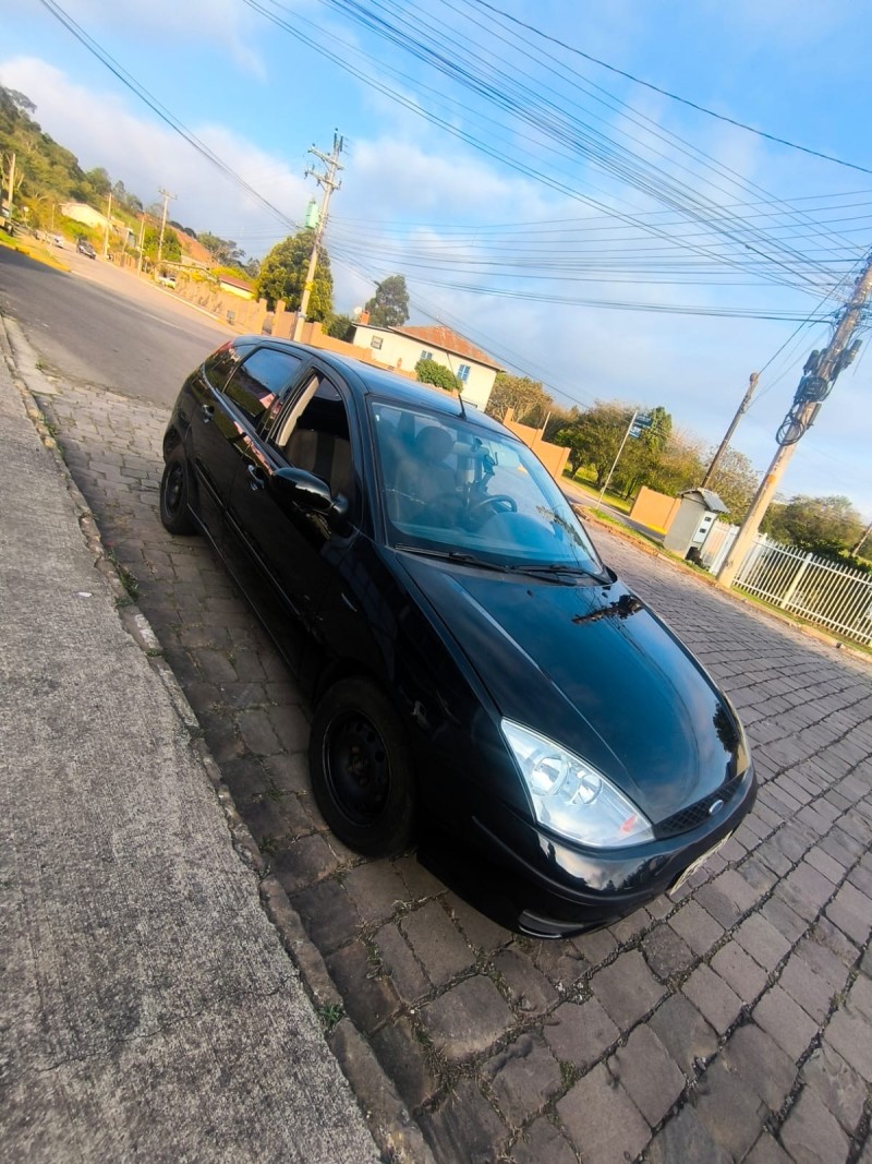 focus 1.6 8v flex 4p manual 2009 farroupilha