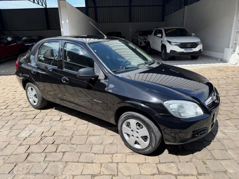 prisma 1.4 mpfi maxx 8v flex 4p manual 2011 vacaria