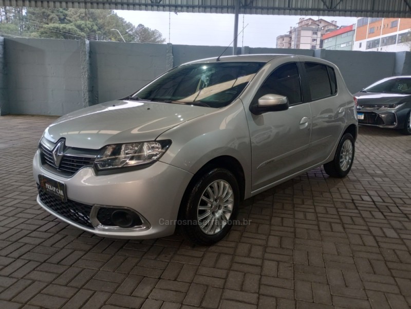 sandero 1.6 expression 8v flex 4p manual 2015 caxias do sul