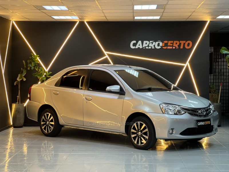 etios 1.5 platinum sedan 16v flex 4p manual 2016 novo hamburgo