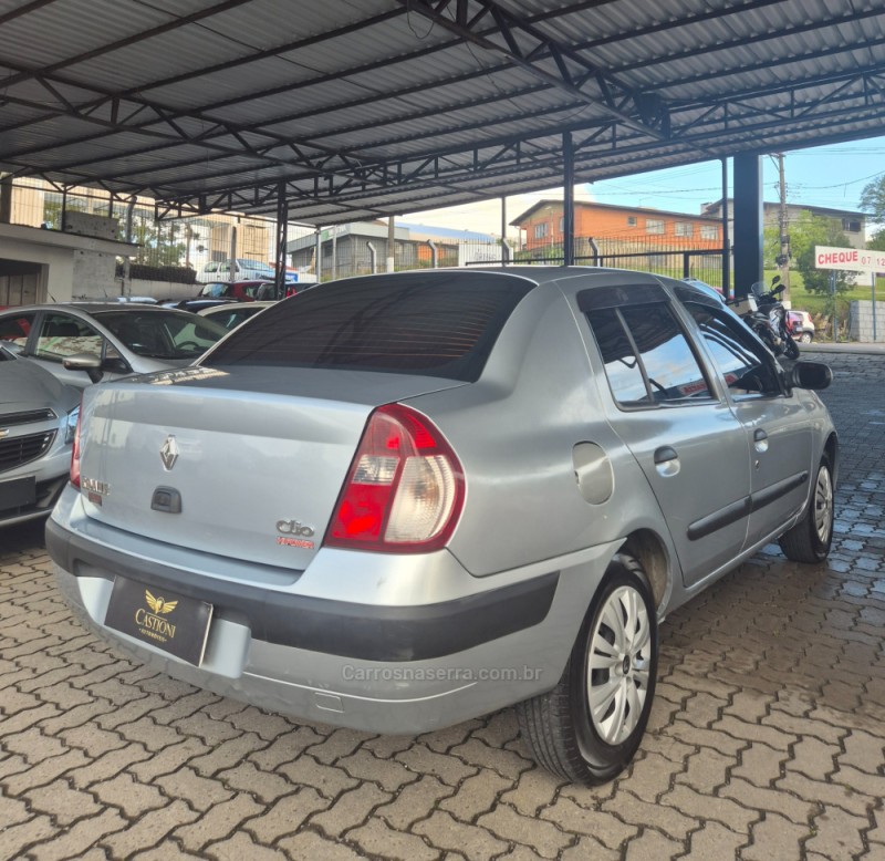 clio 1.0 authentique 16v hi flex 4p manual 2006 caxias do sul