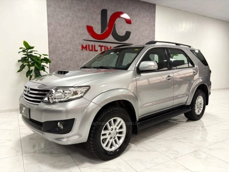 hilux sw4 3.0 srv 4x4 cd 16v turbo intercooler diesel 4p automatico 2015 campinas do sul