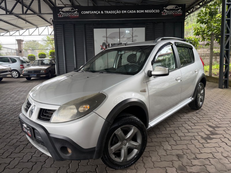 sandero 1.6 stepway 16v flex 4p manual 2011 caxias do sul