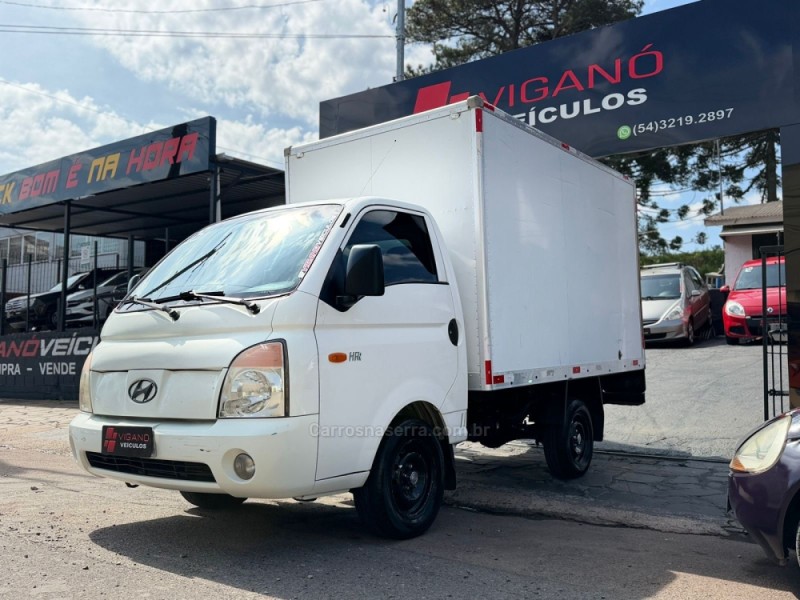 hr 2.5 tci hdb bau 4x2 8v 97cv turbo intercooler diesel 2p manual 2009 caxias do sul