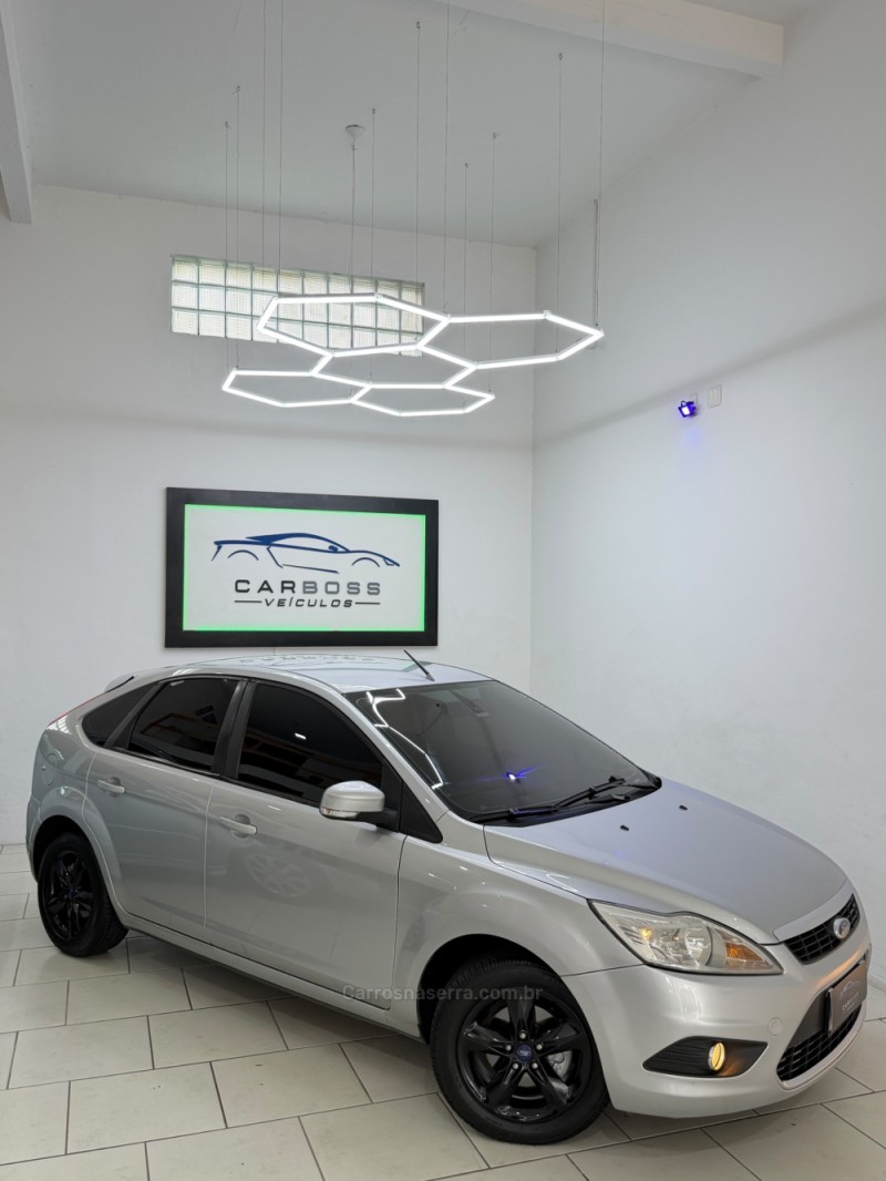 focus 2.0 glx 16v flex 4p automatico 2012 caxias do sul