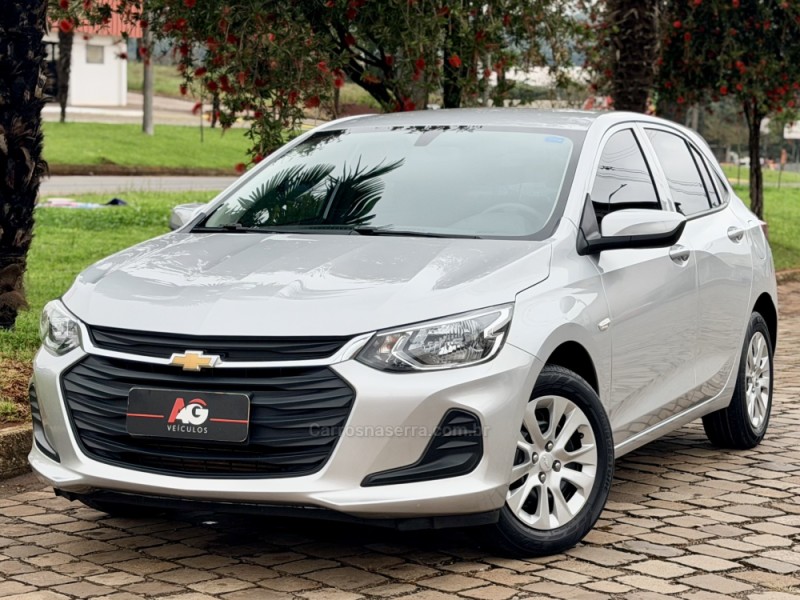 onix 1.0 hatch turbo 12v flex 4p automatico 2021 casca