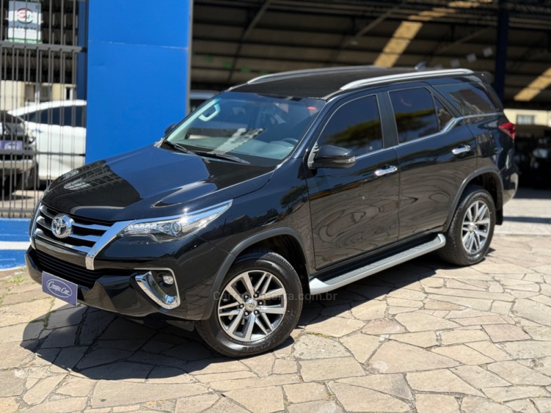 hilux sw4 2.8 srx 4x4 16v turbo intercooler diesel 4p automatico 2019 caxias do sul