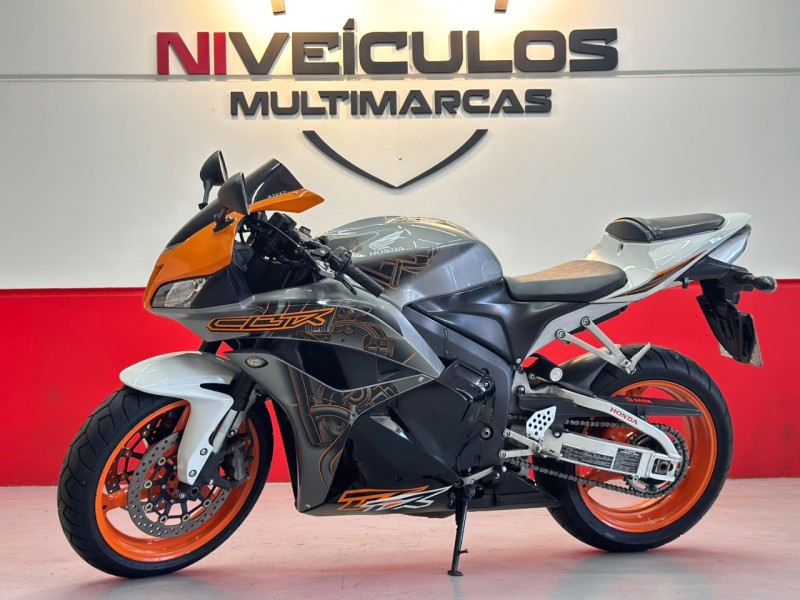 cbr 600rr abs 2011 caxias do sul