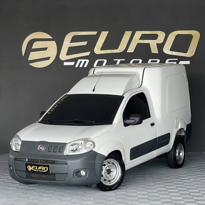 fiorino 1.4 hard working furgao evo 8v flex 2p manual 2019 portao