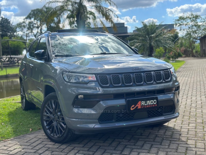 COMPASS 1.3 SERIE S T270 16V TURBO FLEX 4P AUTOMÁTICO
