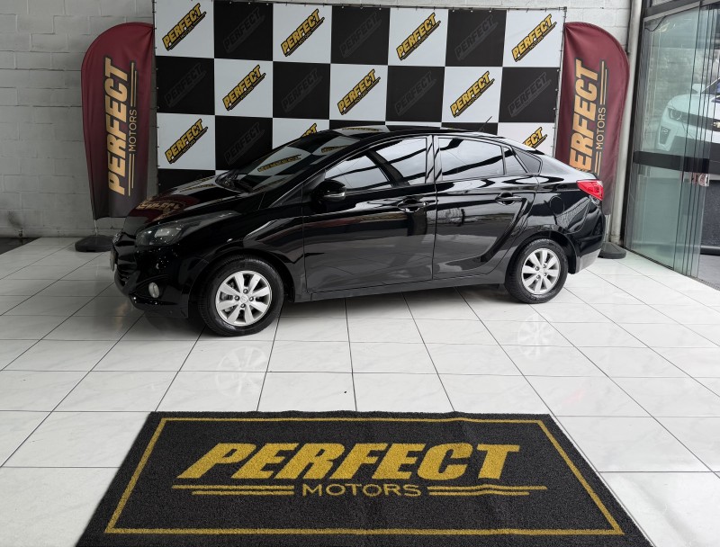 hb20s 1.6 comfort plus 16v flex 4p automatico 2014 portao