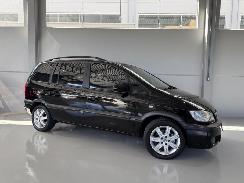zafira 2.0 mpfi elegance 16v gasolina 4p automatico 2010 carlos barbosa