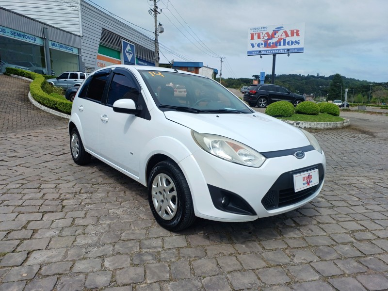 fiesta 1.0 mpi class 8v flex 4p manual 2014 flores da cunha